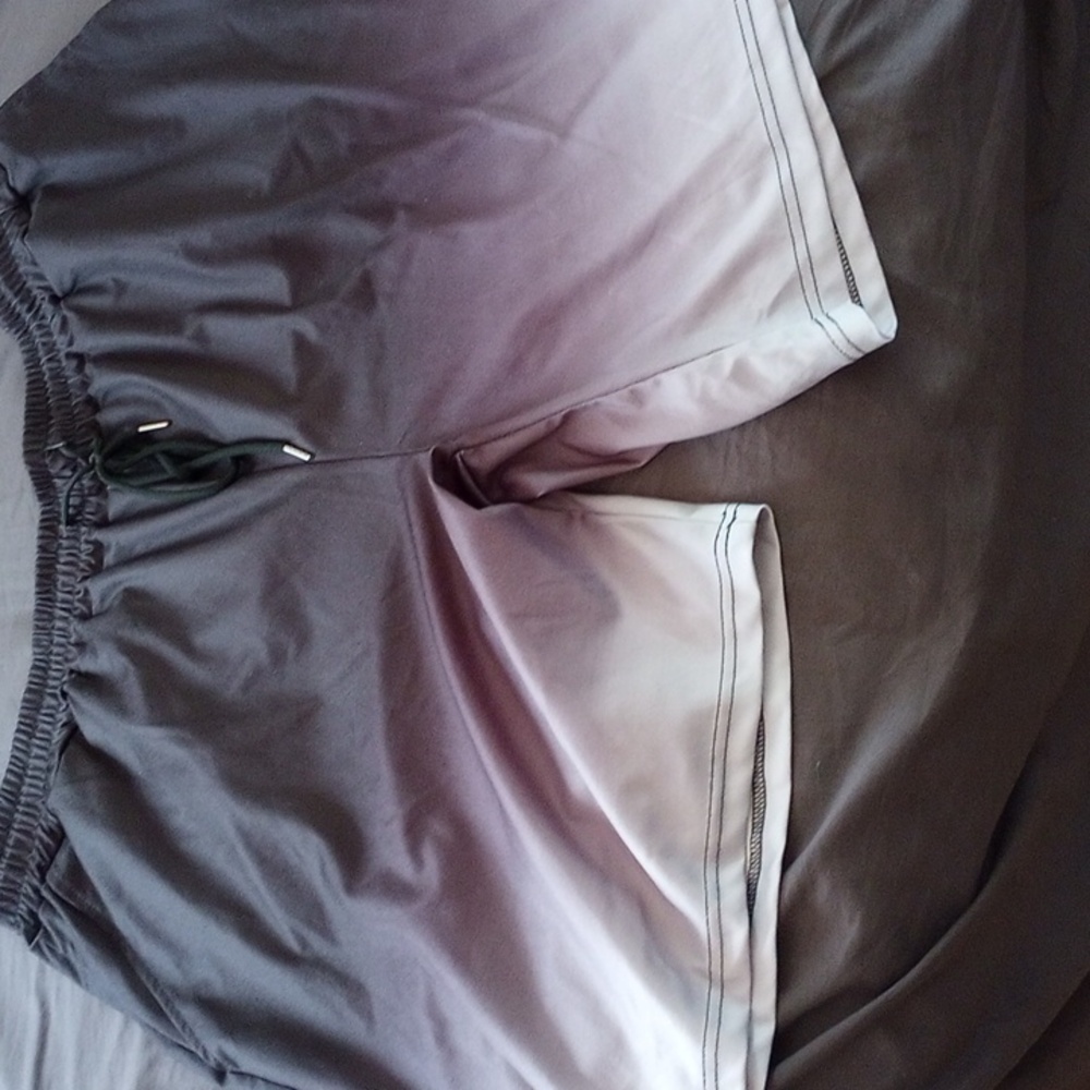 5x nylon two tone shorts